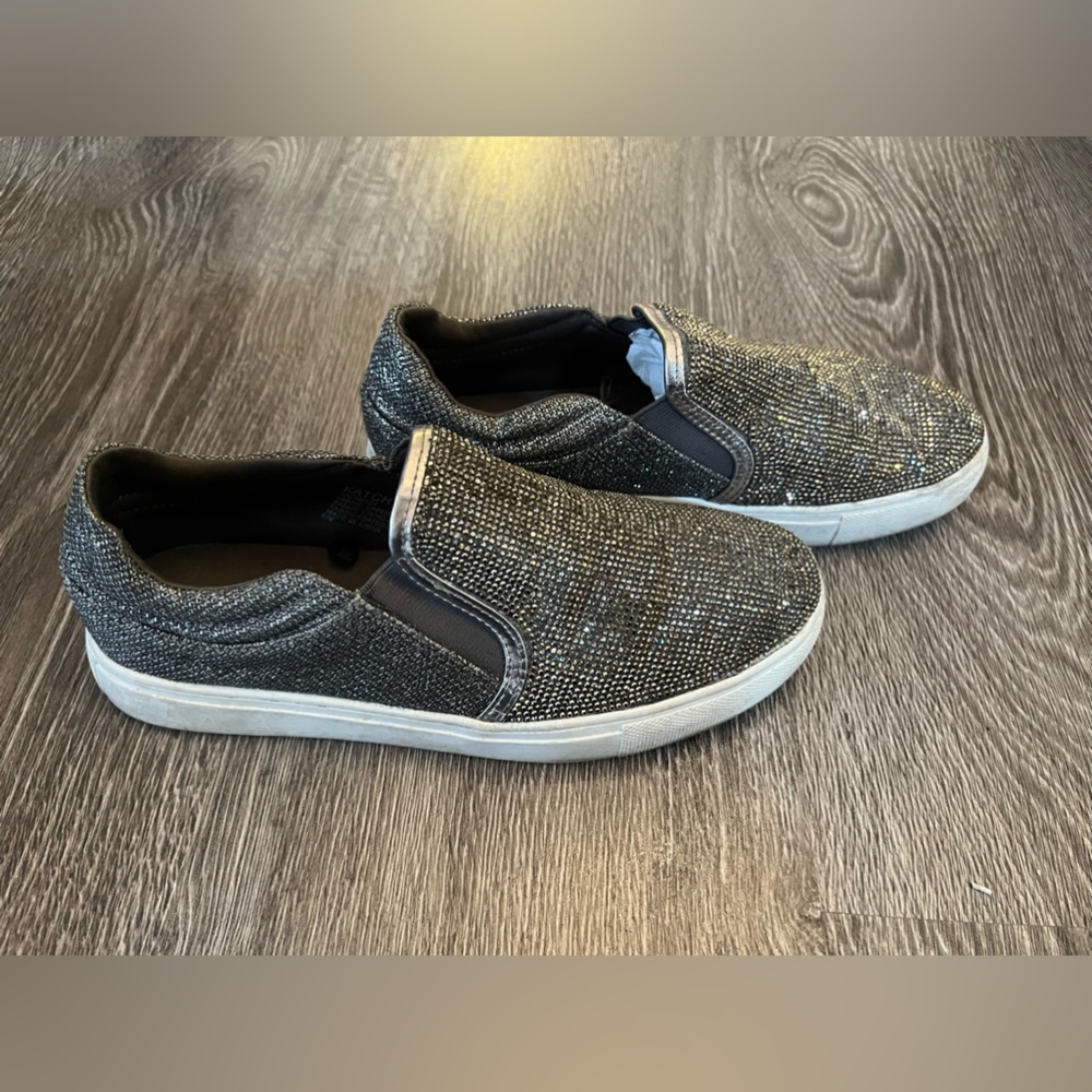 Steve Madden silver rhinestone slip on keds size 7 - Picture 3 of 6